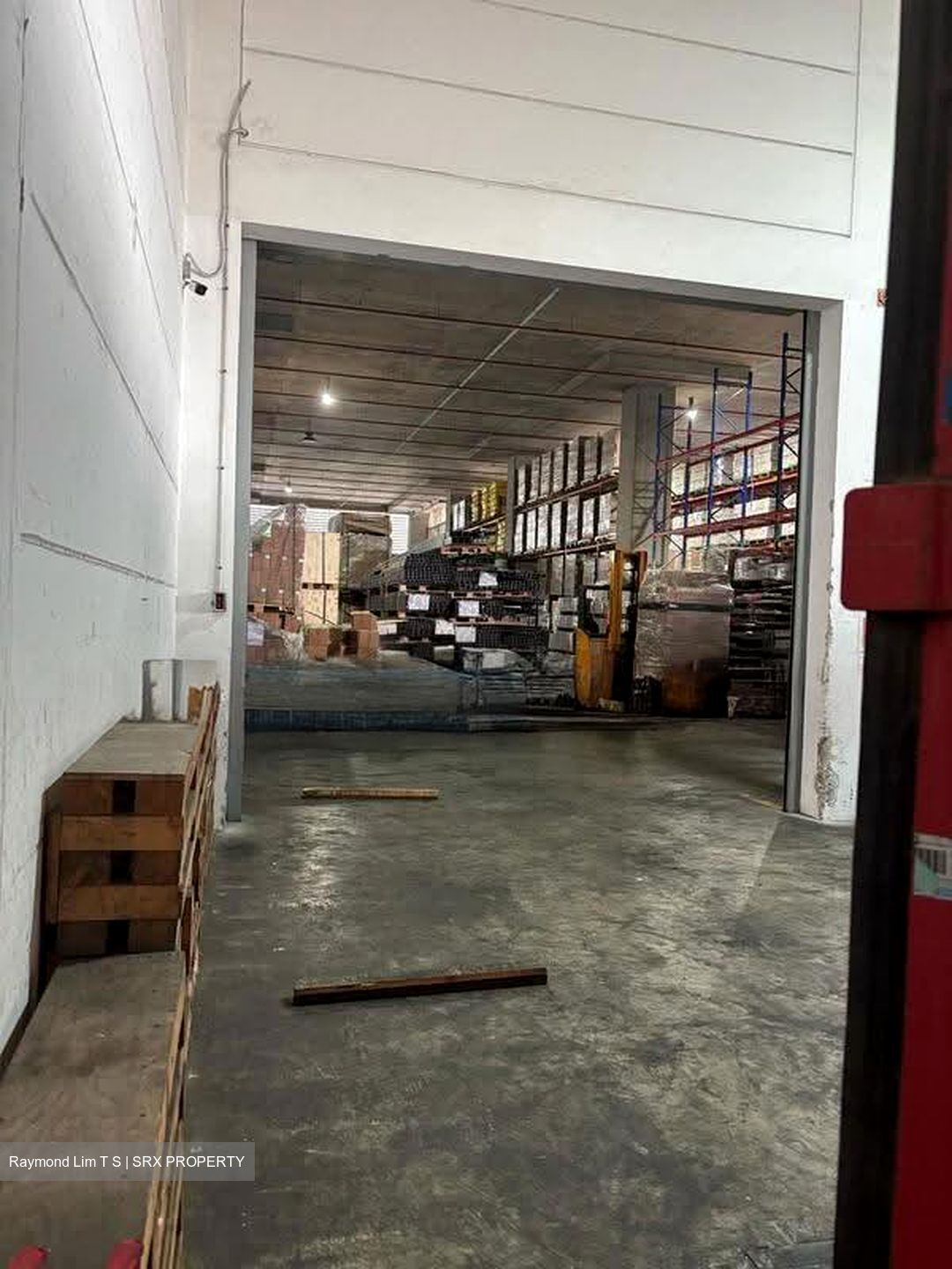 Joo Koon Road (D22), Factory #613318201